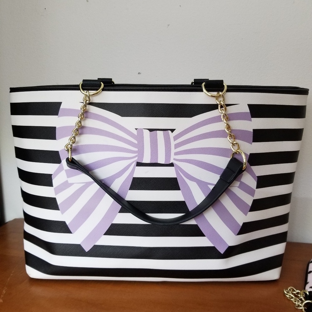 Betsey Johnson tote